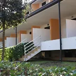 Modern Flat Near The With Pool Apartamento Bibione