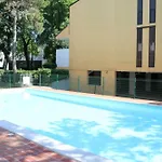 Modern Flat Near The With Pool Lejlighed Bibione