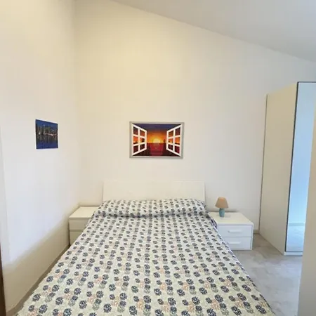 Apartamento Modern Flat Near The With Pool *