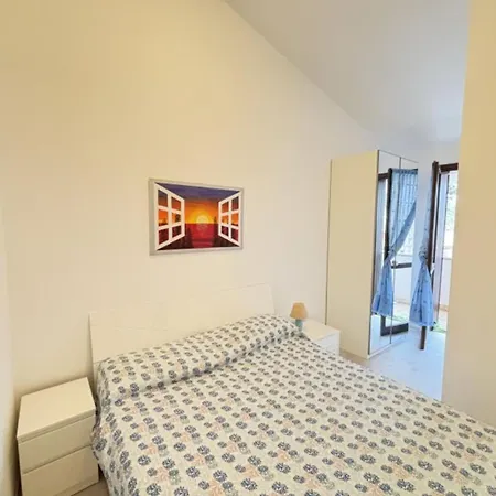 Modern Flat Near The With Pool Apartmán *