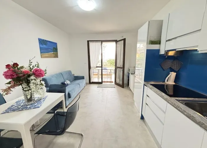 Apartment Modern Flat Near The With Pool Bibione